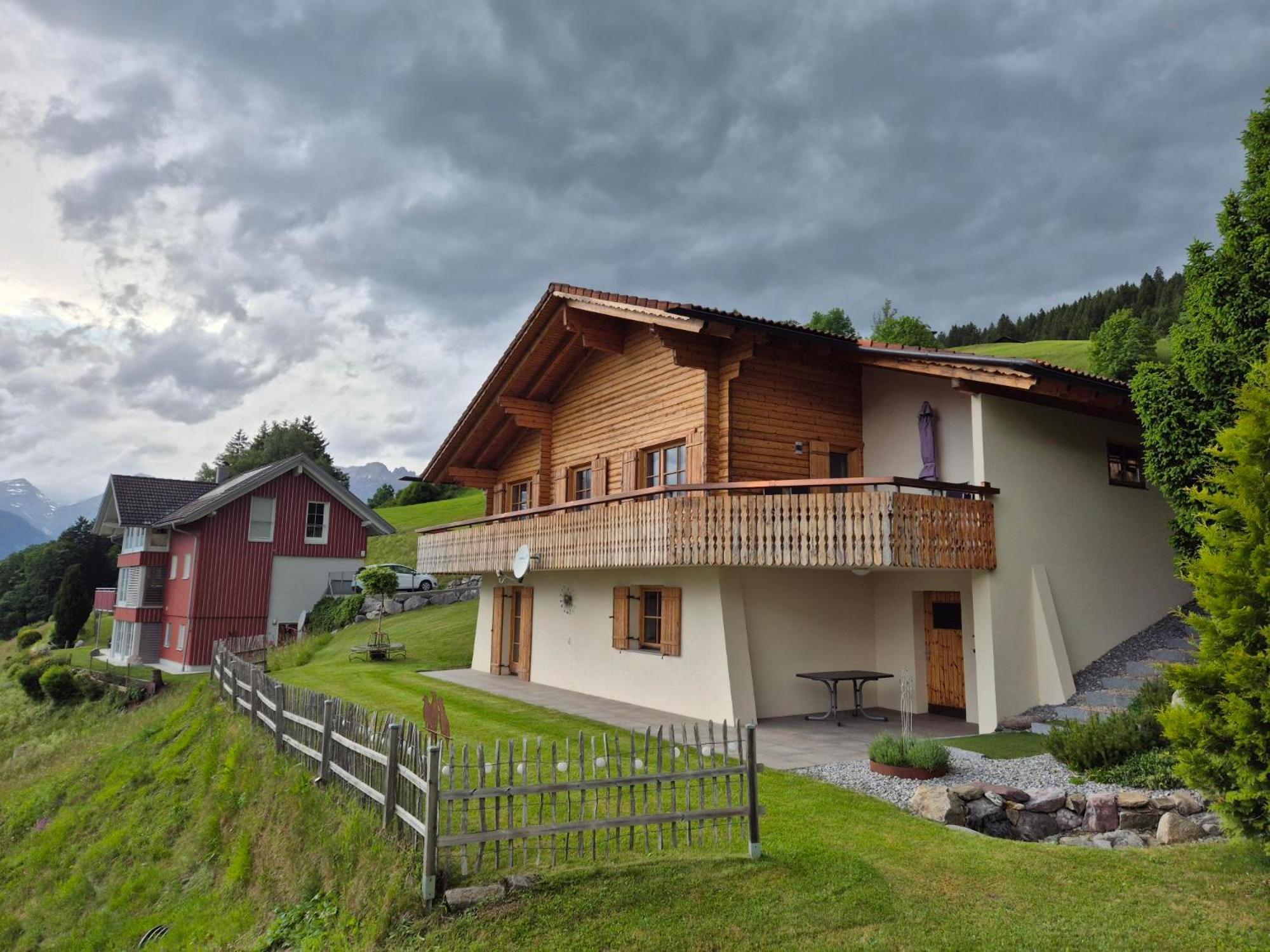 בארטהולומאברג Panorama Chalet Montafon מראה חיצוני תמונה